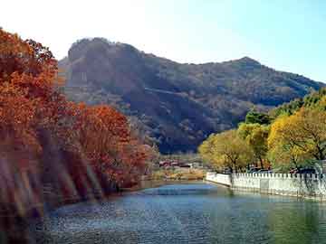 新澳门二四六天天彩，山东龙口海景房价格